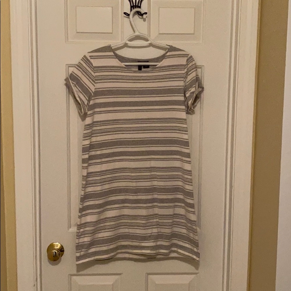 T-shirt dress